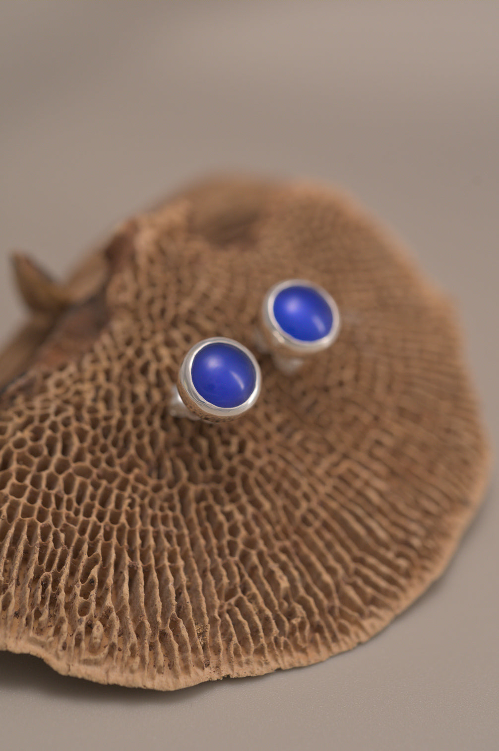 Tainome Stud Earrings