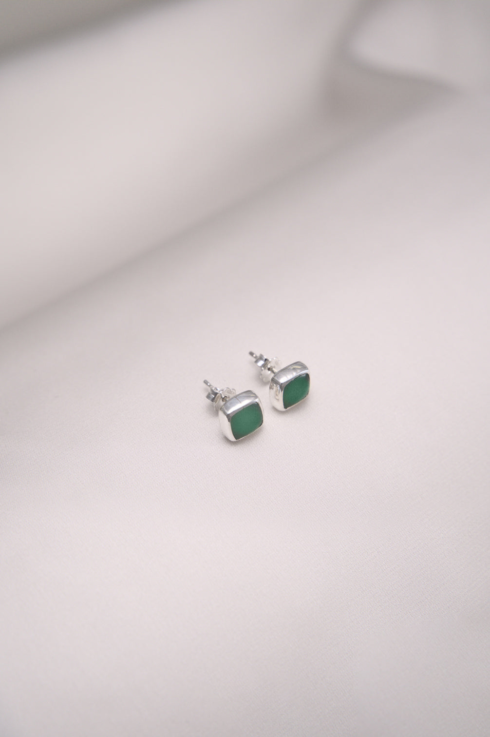 Tainome Stud Earrings