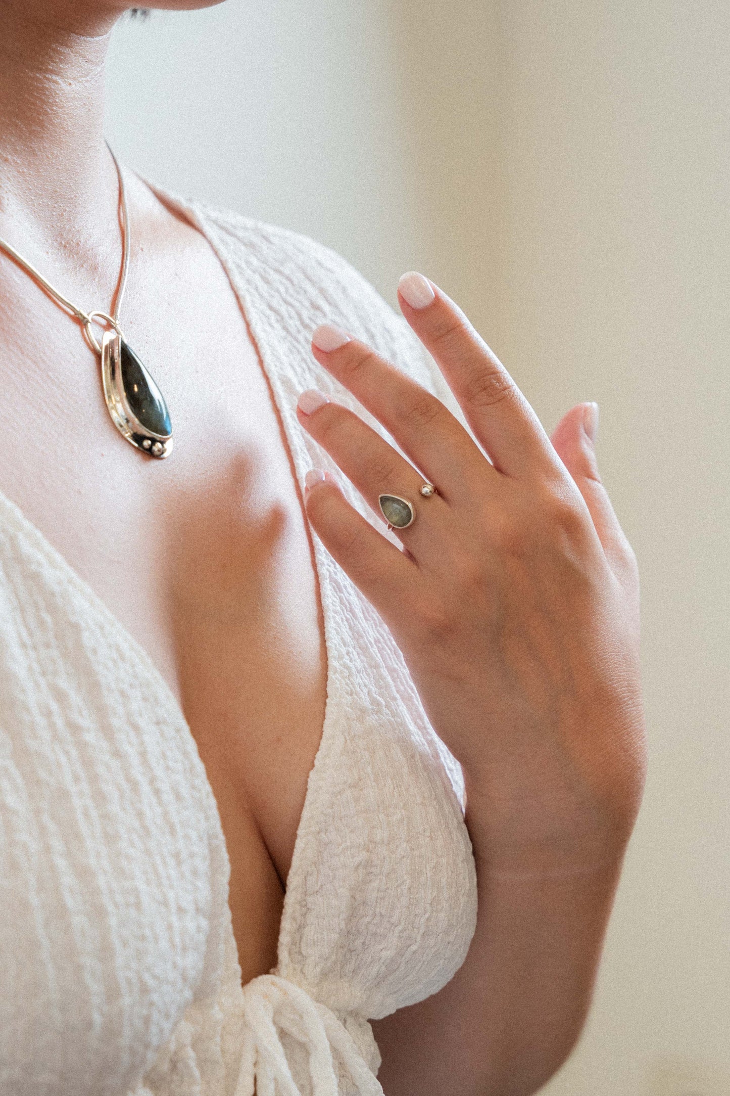 Lacrima Ring