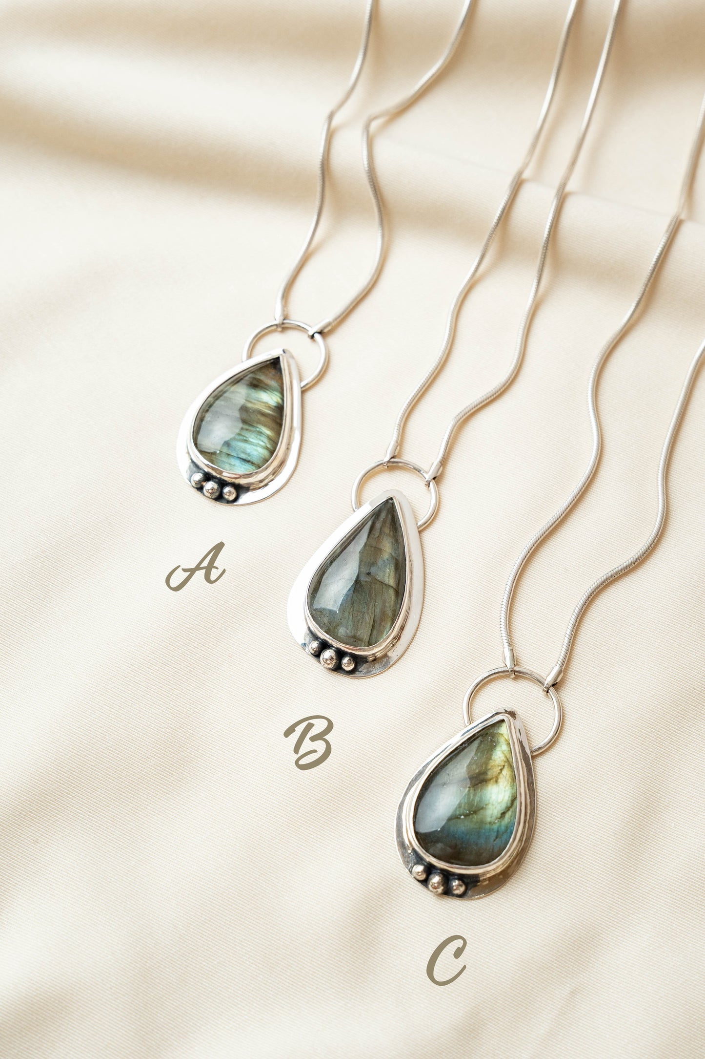 Lacrima Necklace