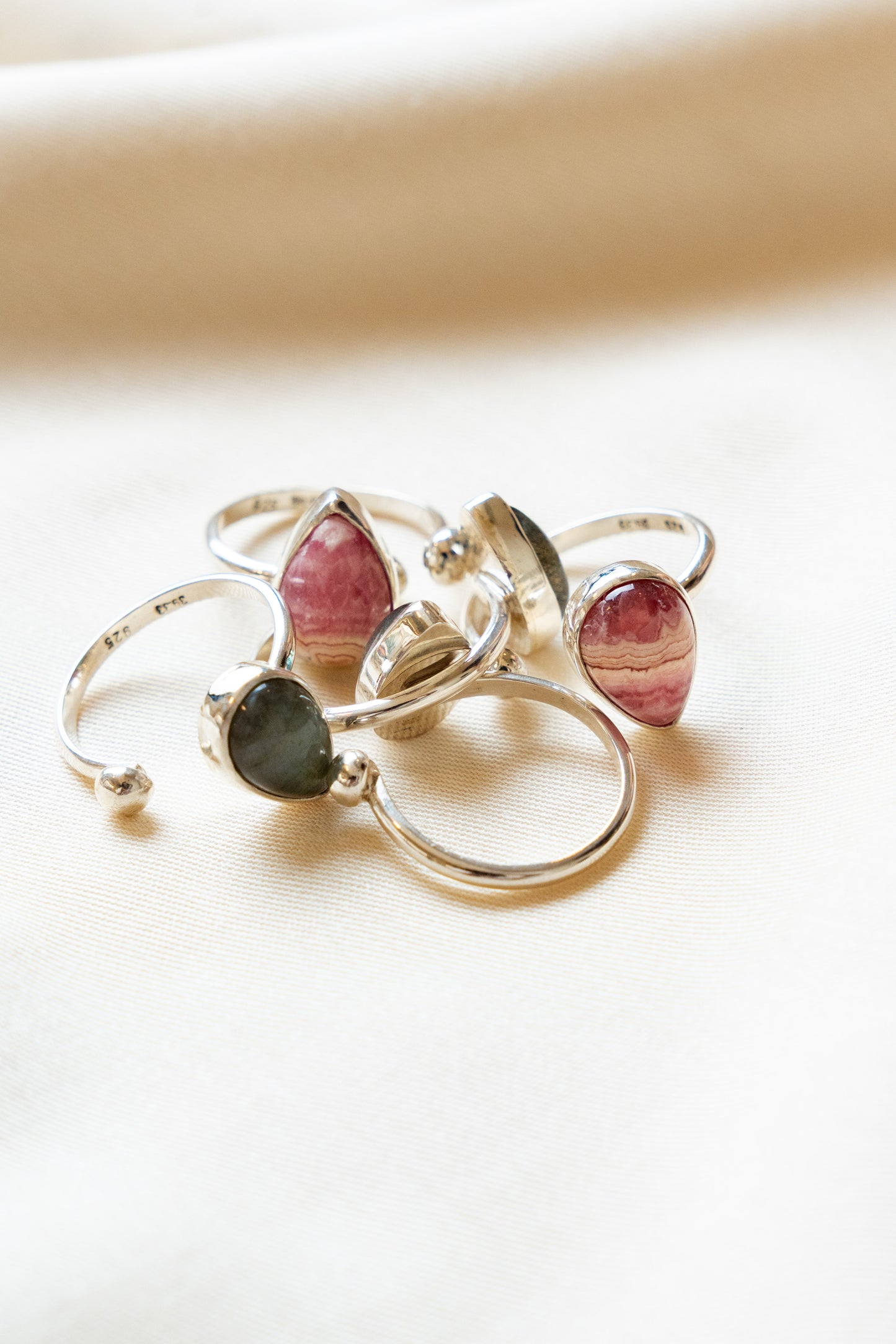 Lacrima Ring