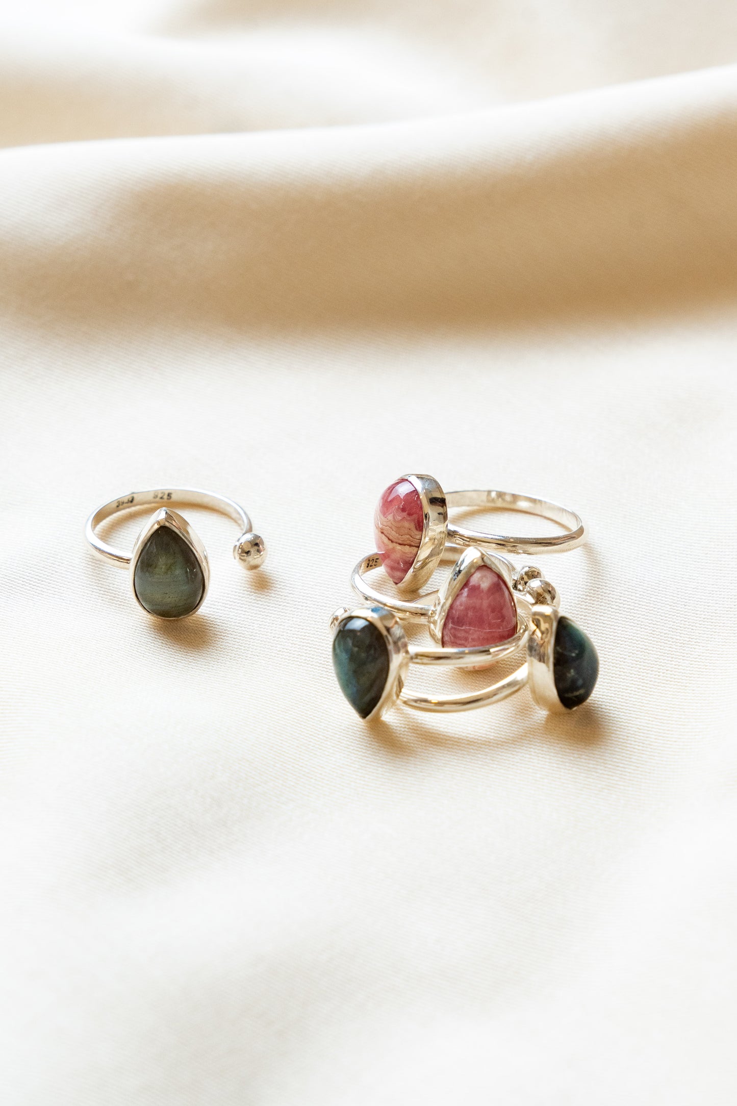 Lacrima Ring