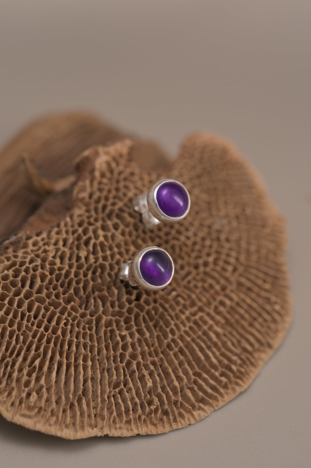 Tainome Stud Earrings