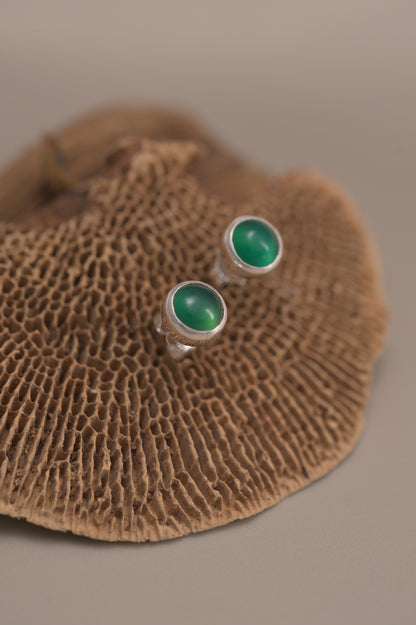 Tainome Stud Earrings