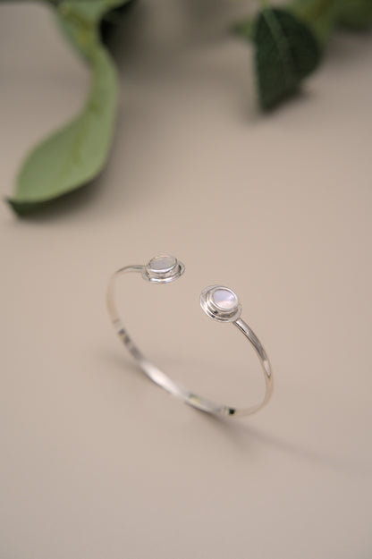 Tainome Cuff