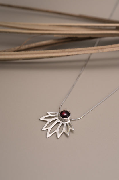 Yucca Necklace