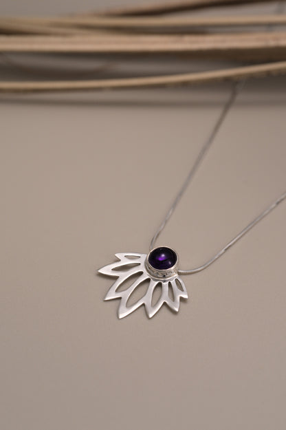 Yucca Necklace
