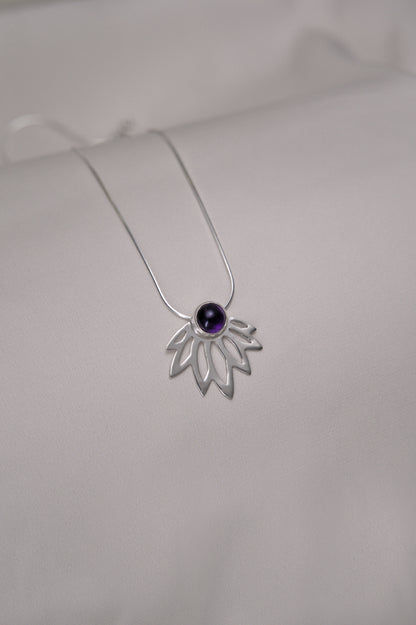 Yucca Necklace