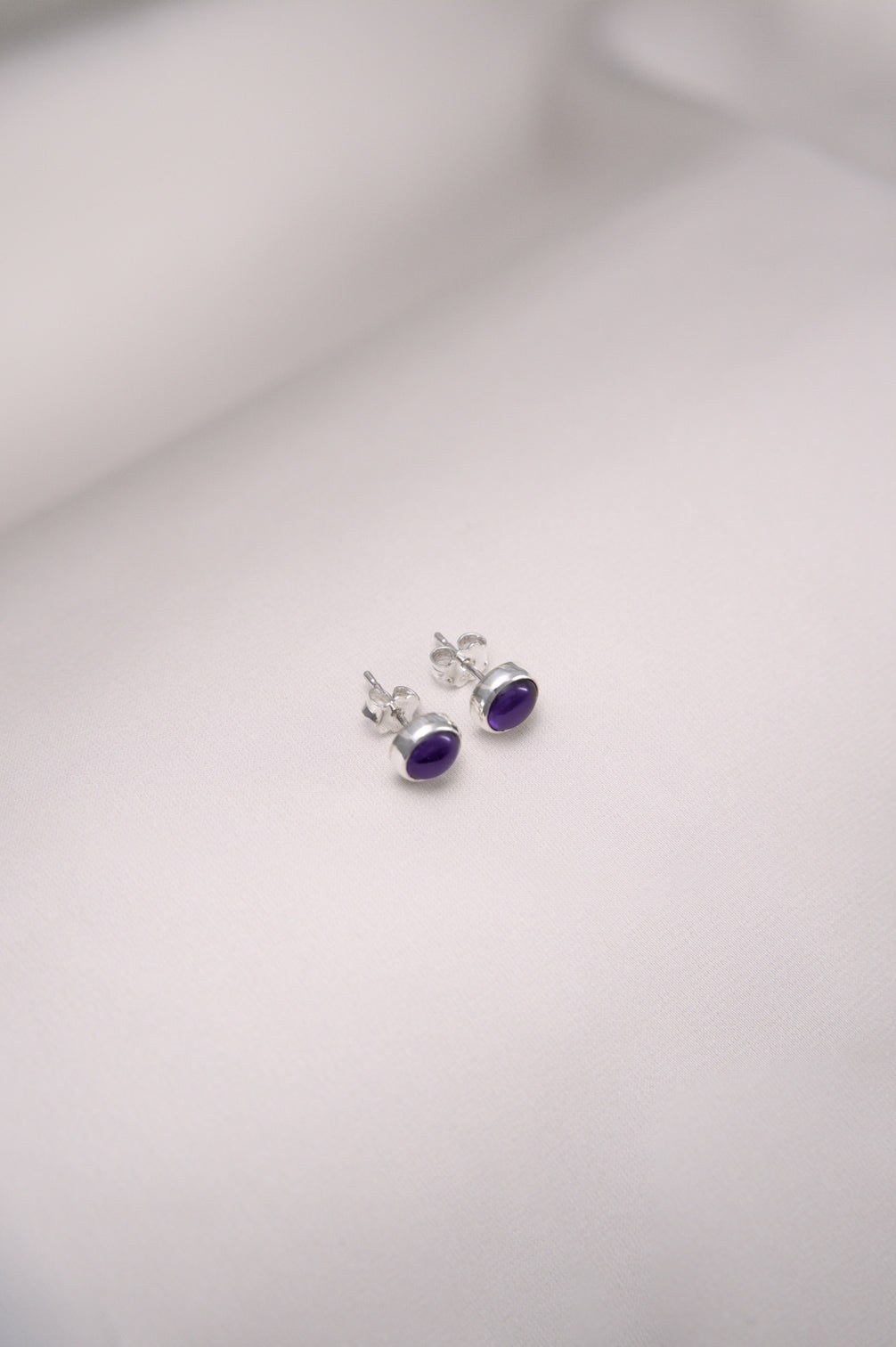 Tainome Stud Earrings