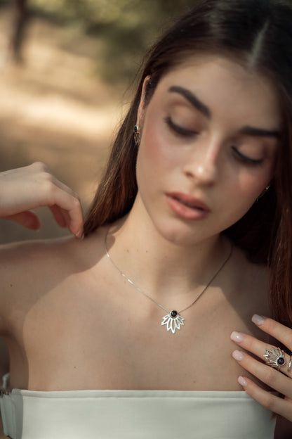 Yucca Necklace
