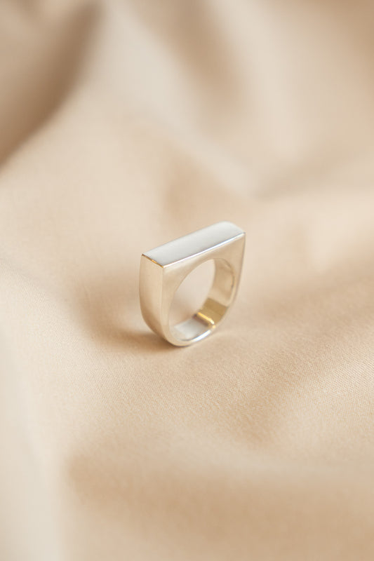 Esse Ring