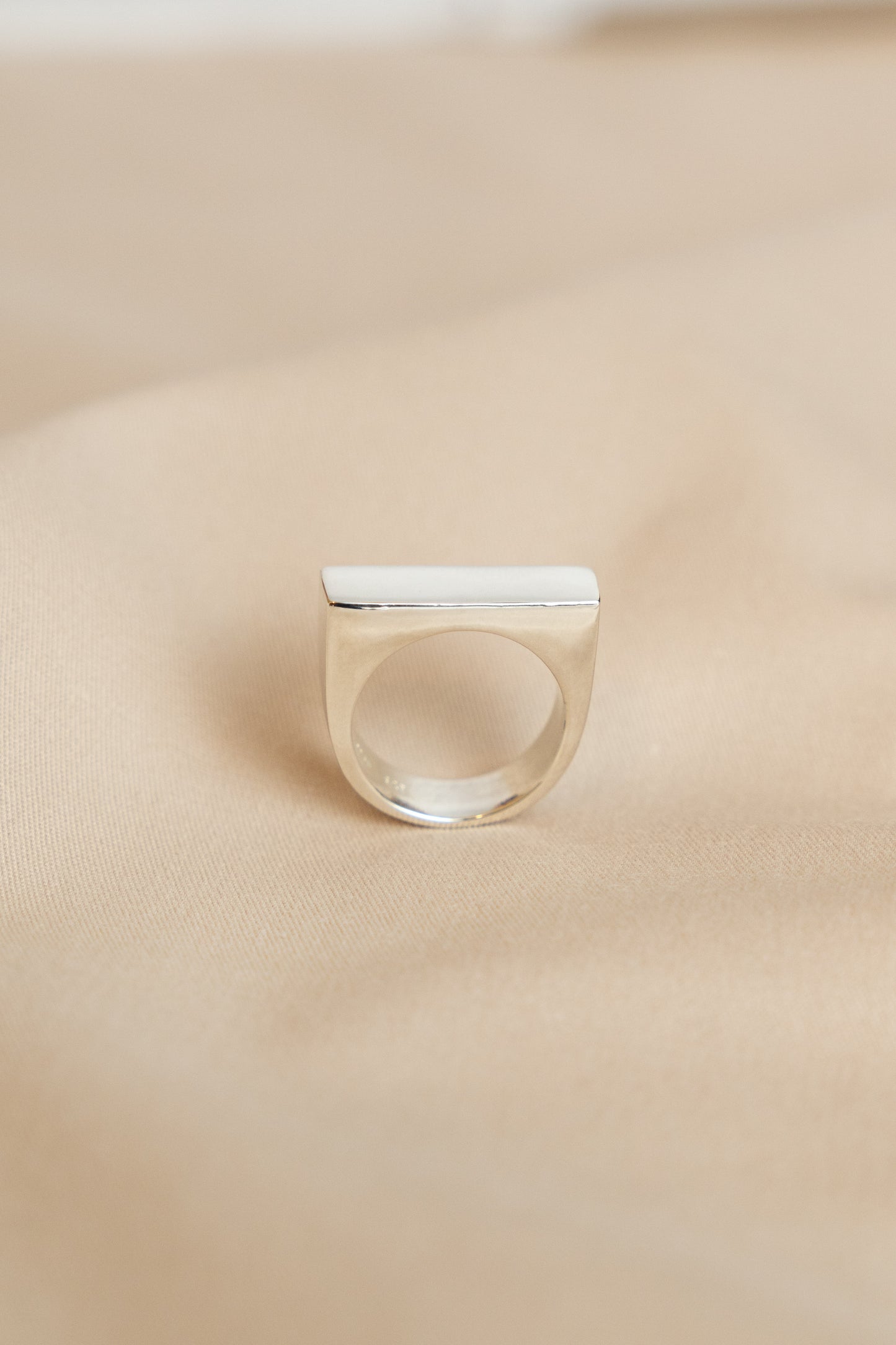 Esse Ring