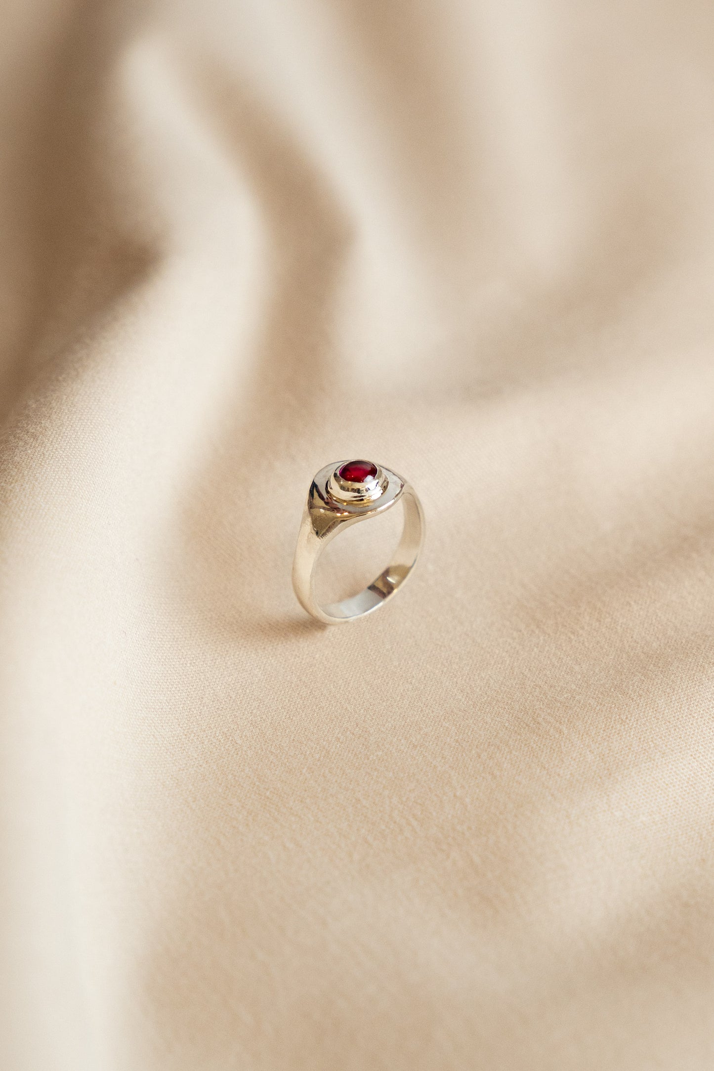 Ensō Chevalier Signet Ring