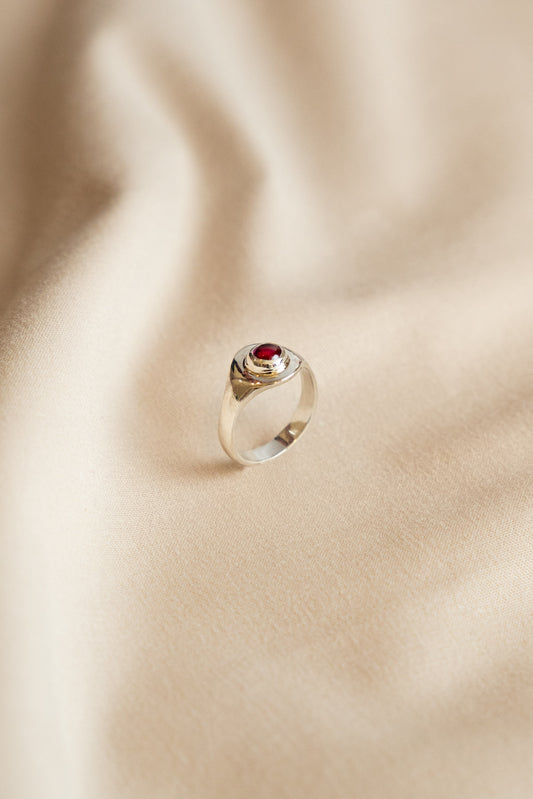 Ensō Chevalier Signet Ring
