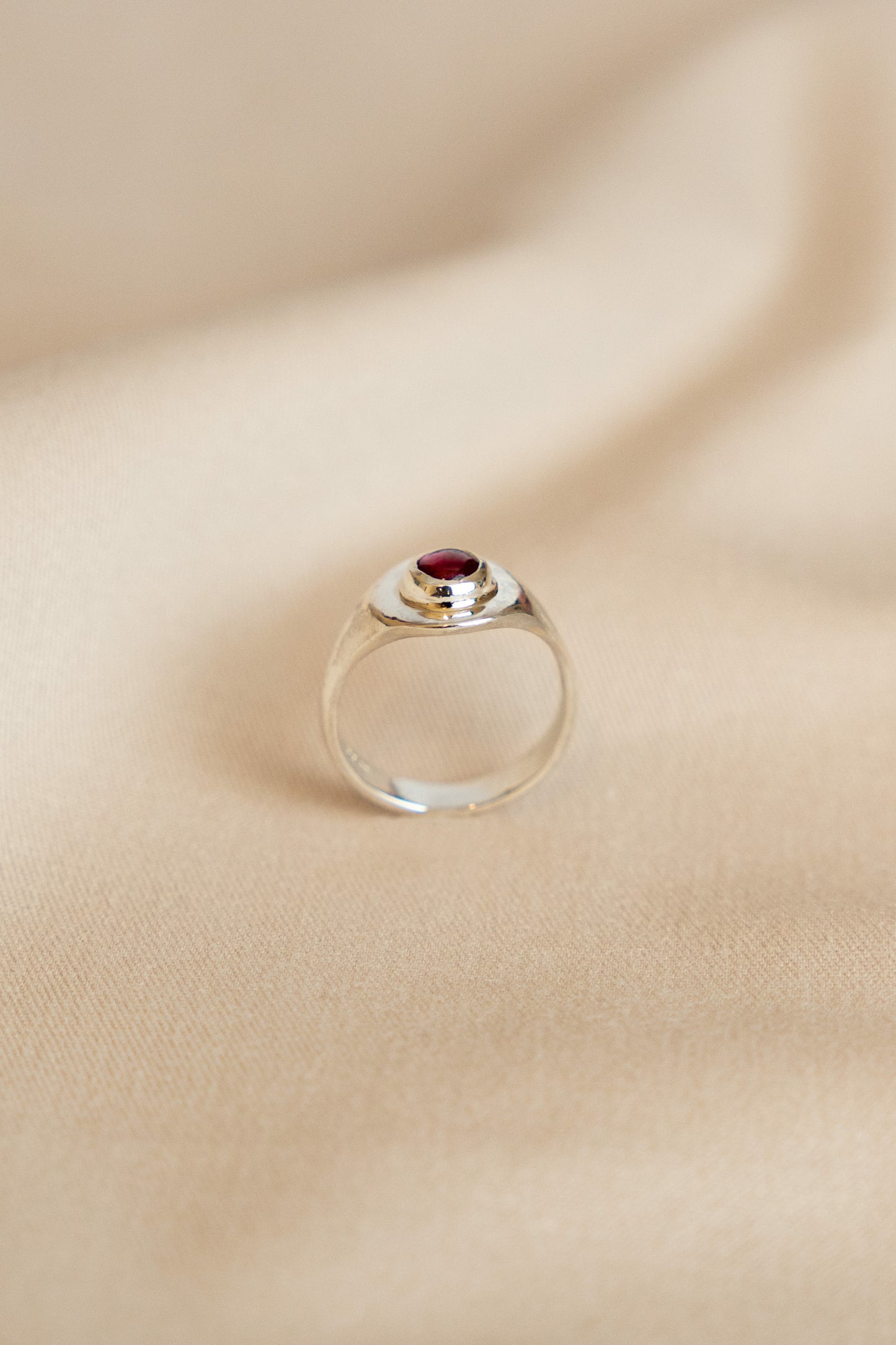 Ensō Chevalier Signet Ring